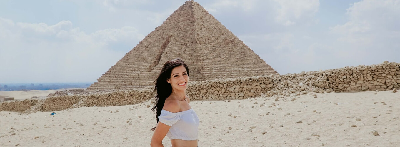 Egypt Group Tours vs Private Tours